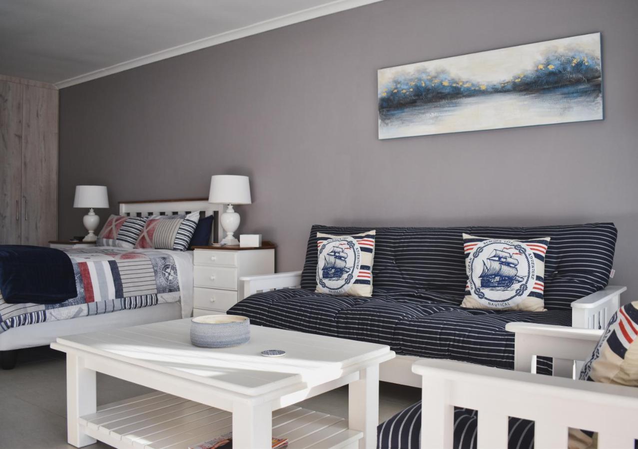 Settle Inn Self Catering Units โคลเชสเตอร์ ภายนอก รูปภาพ