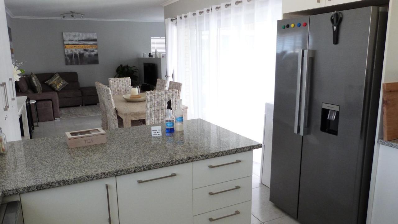 Settle Inn Self Catering Units โคลเชสเตอร์ ภายนอก รูปภาพ