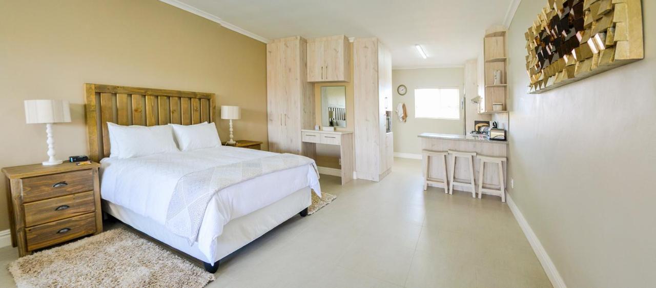 Settle Inn Self Catering Units โคลเชสเตอร์ ภายนอก รูปภาพ